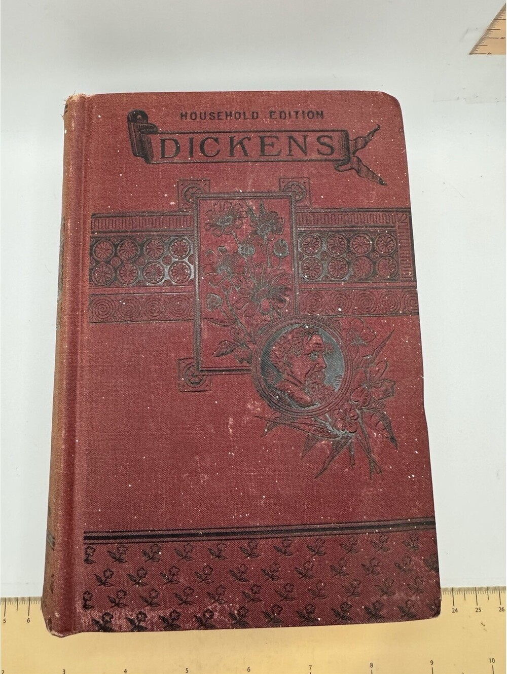 Charles Dickens Household Edition Antique Decorative Cloth Book English 1884